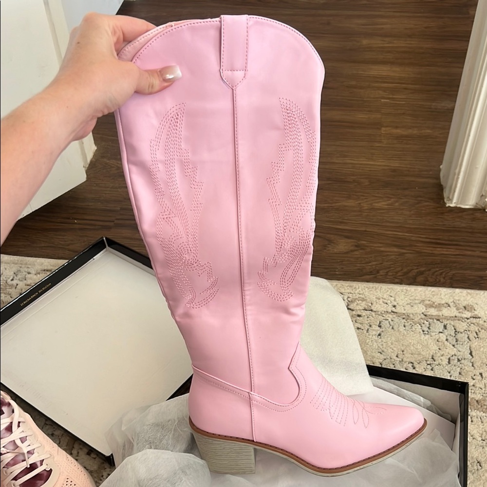 Pierre Dumas Pink Heeled Boots Western Style